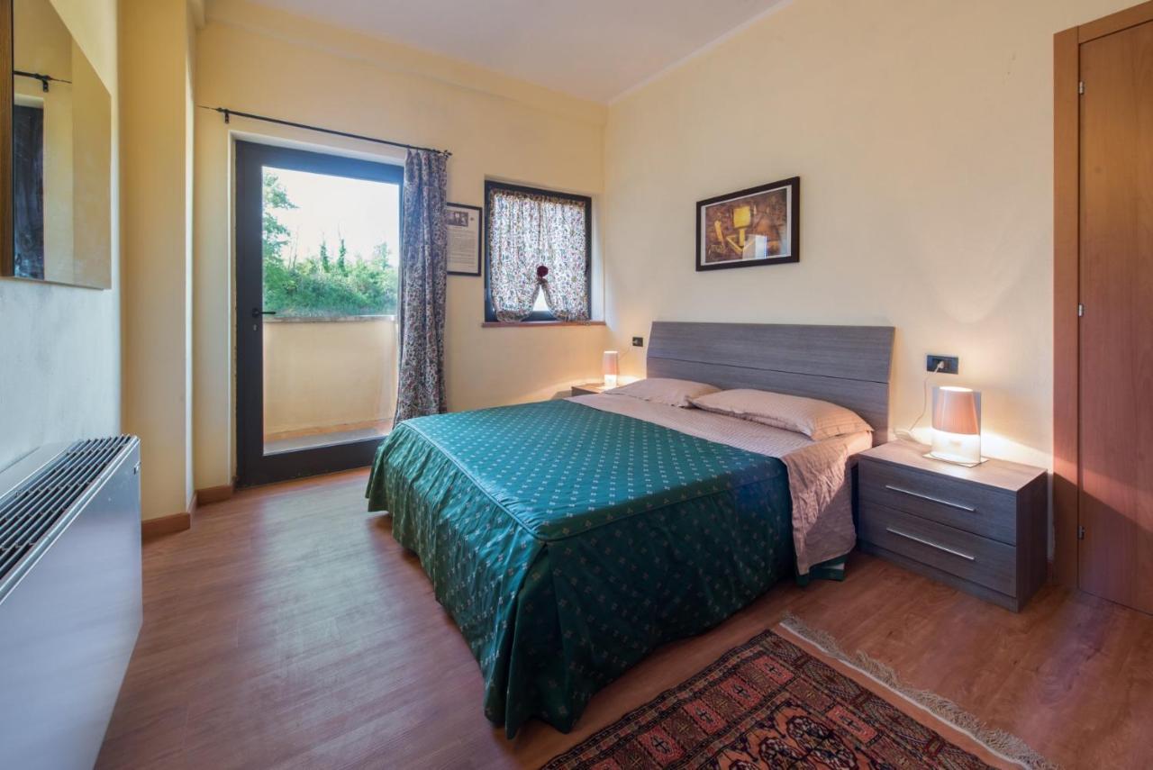 Residenze Pianetti Apartment Manciano Luaran gambar