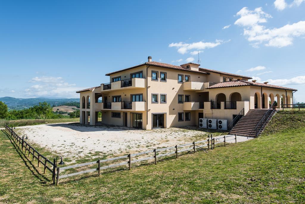 Residenze Pianetti Apartment Manciano Luaran gambar